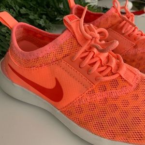 Nike women’s running shoes